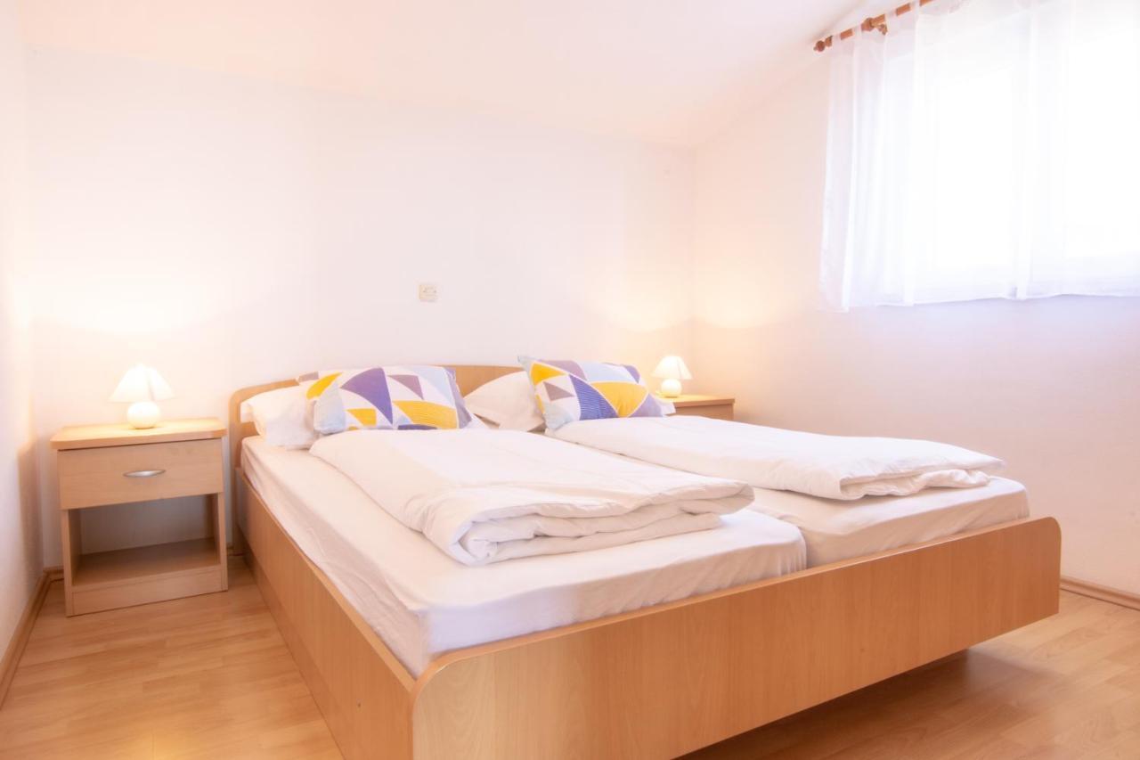 Steko Accomodations Makarska Exterior foto