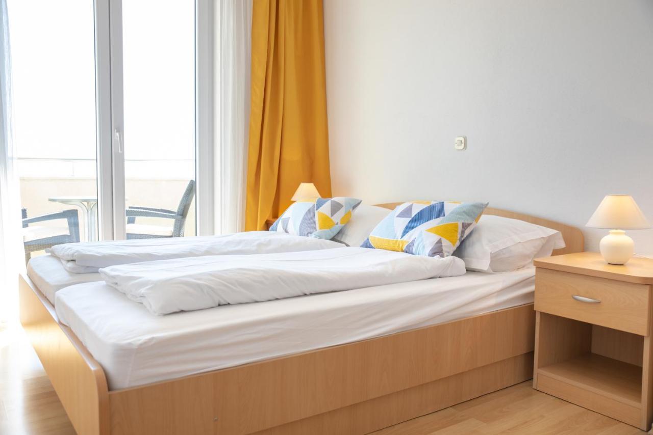 Steko Accomodations Makarska Exterior foto